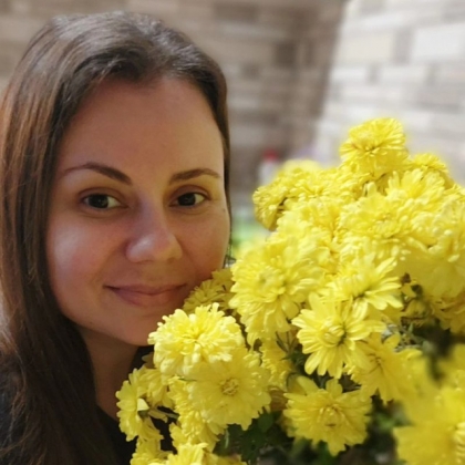 Госпожа Яркая звезда шоу вірта аргопо