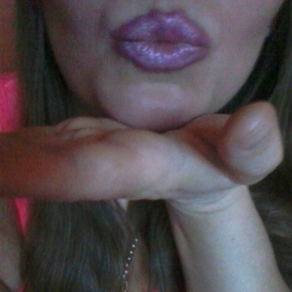 В ПОИСКЕ МУЖЧИНЫ С ЗАПАХОМ БУДУЩЕГО.ДАМОЧКА С ПРИЯТНЫМИ ПРОПОЗИЦИЯМИ..